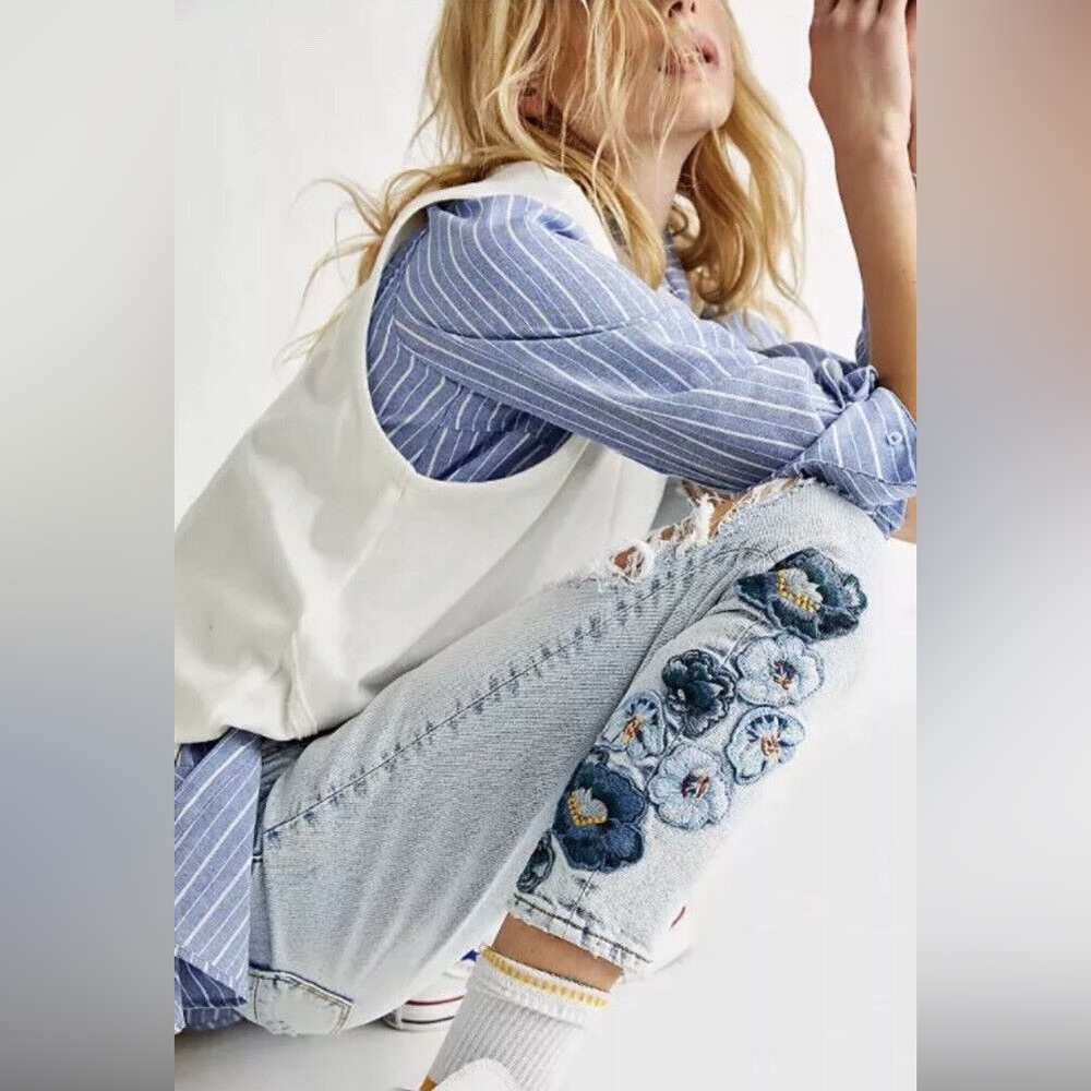 Free People X Driftwood Gizelle Skinny Distressed Jeans Blue Embroidered NEW